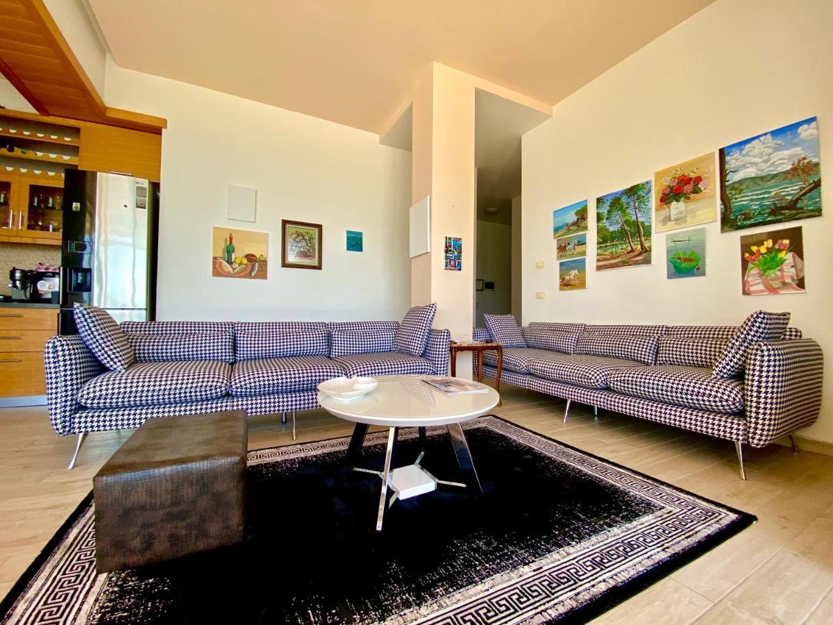 Eka Luxury Apartment